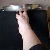 Oval silver-plated metal dish