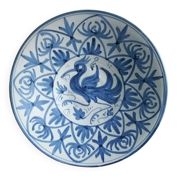 Decorative plate signed Punter, earthenware from Teruel, Spain.