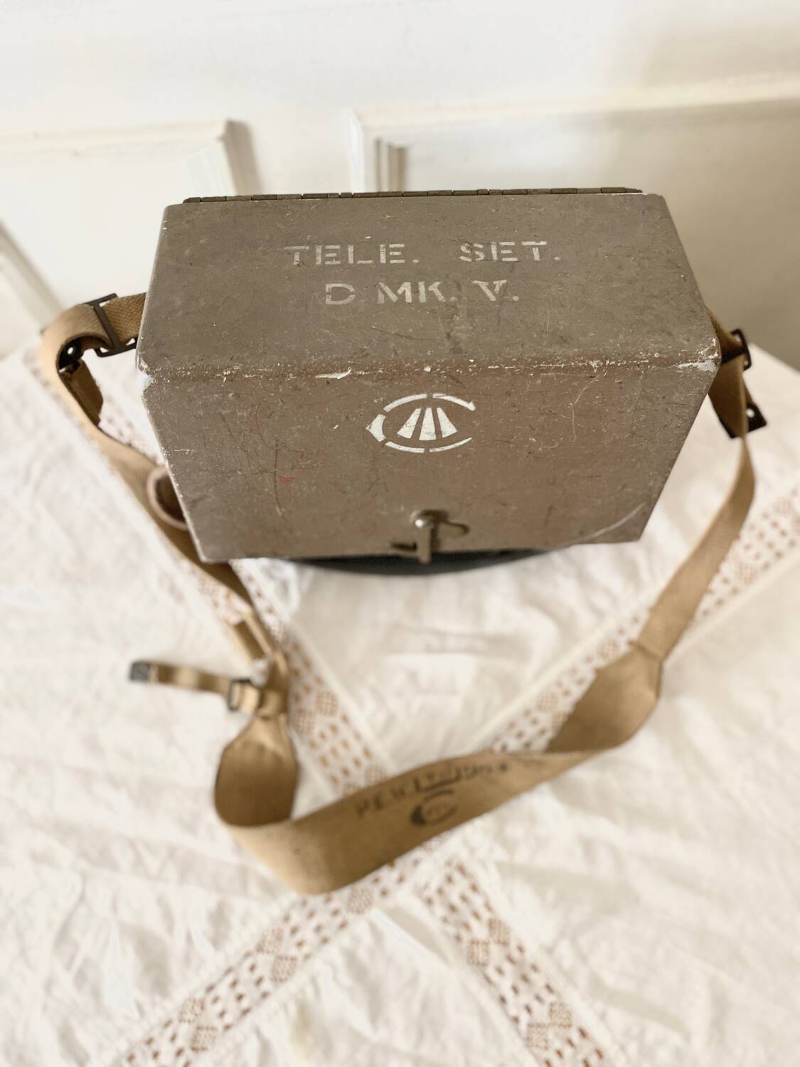 Vintage Canadian military field telephone 1943