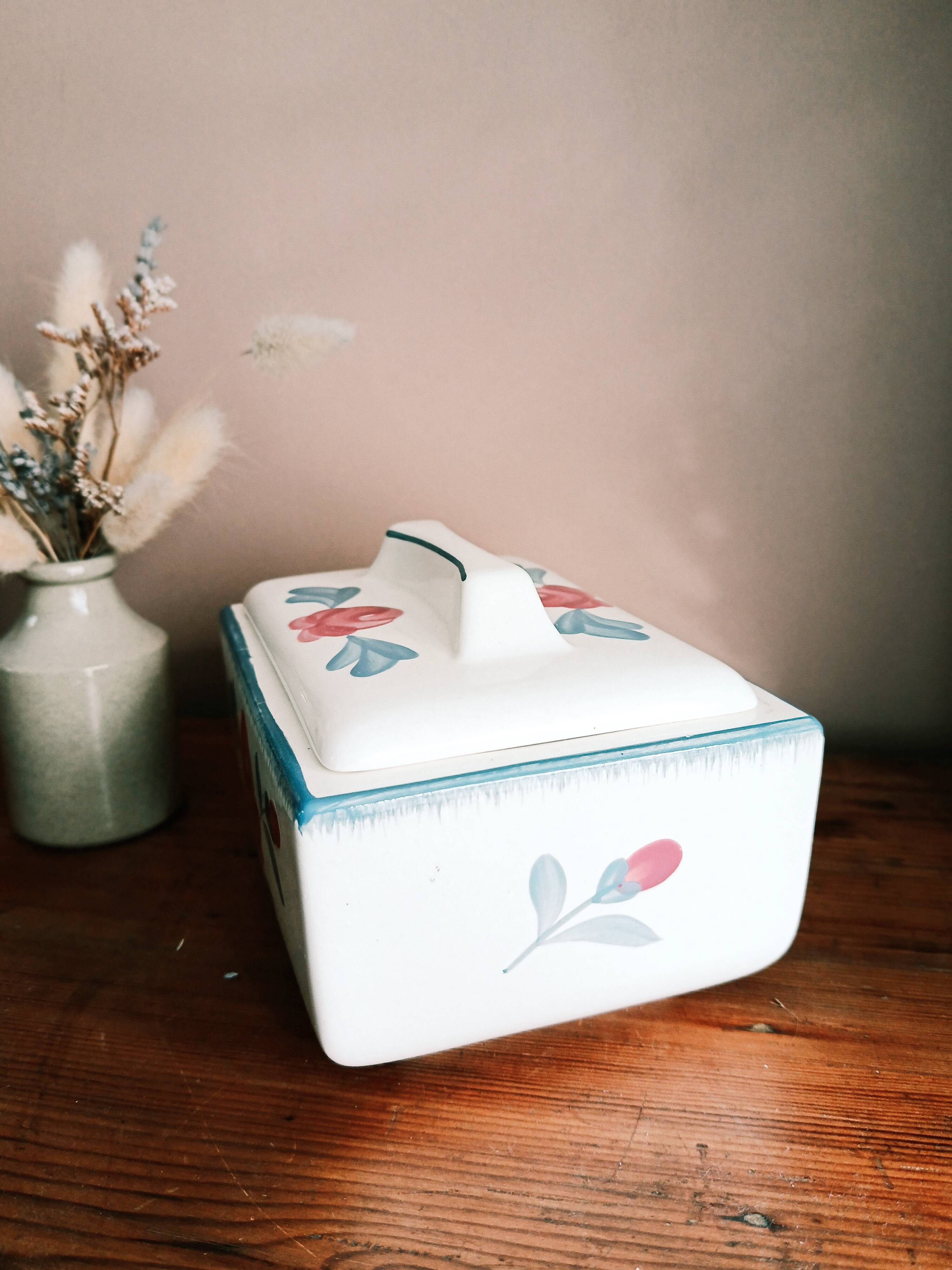 Boite a biscuits en Faïence de Salins