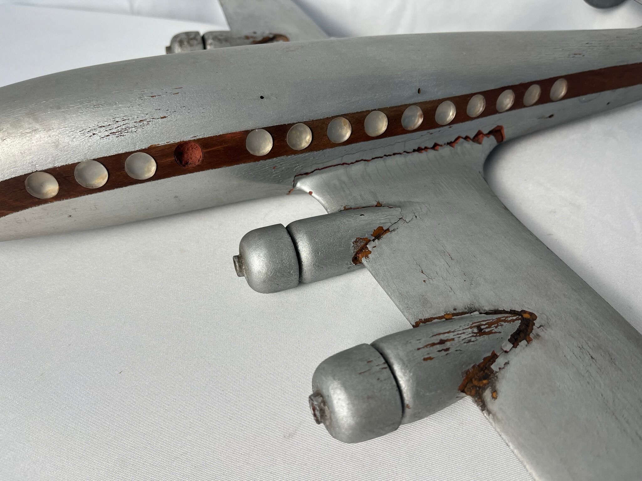 Model airplane Constellation in wood 1960