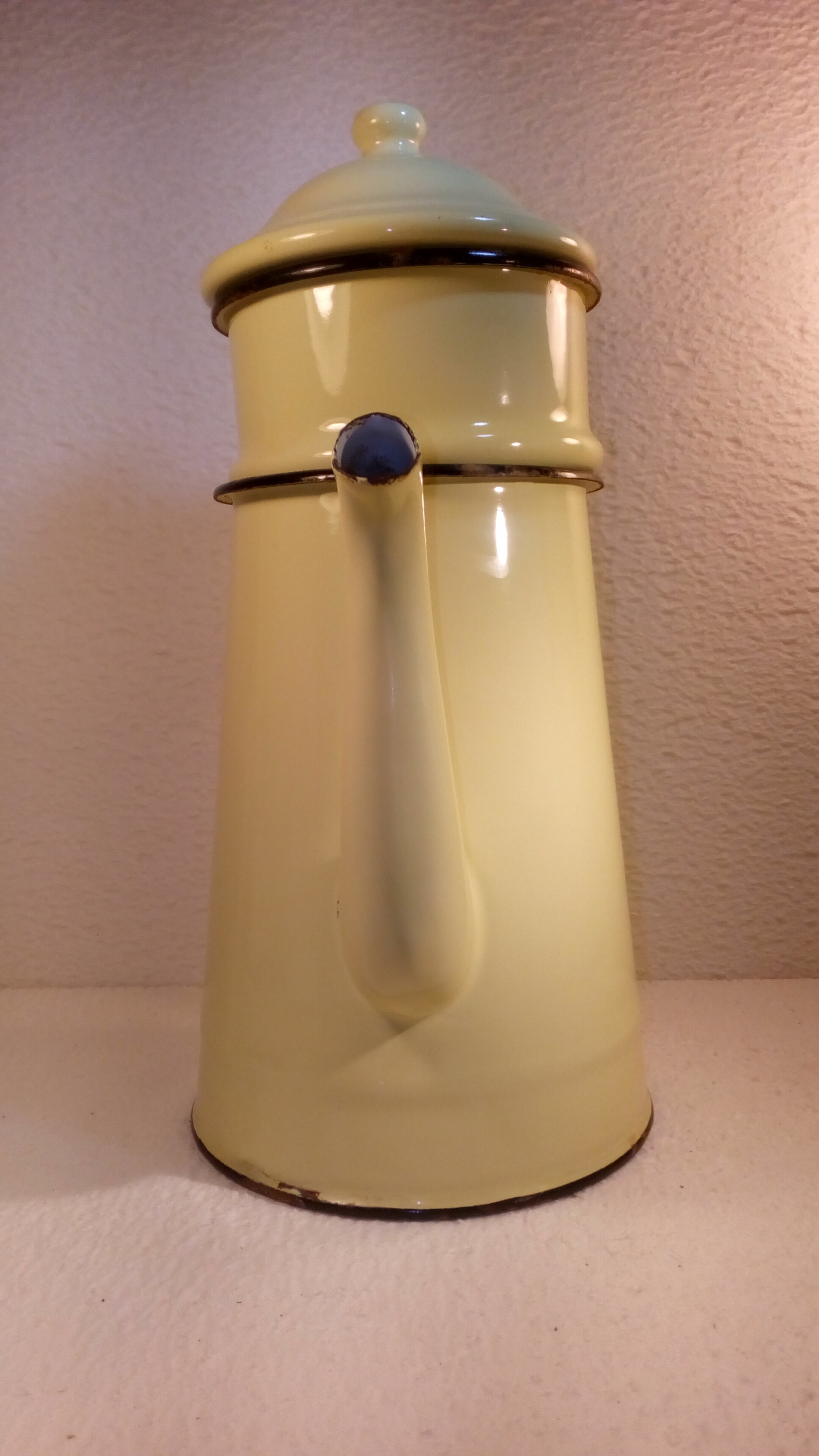 Yellow enamel coffee maker