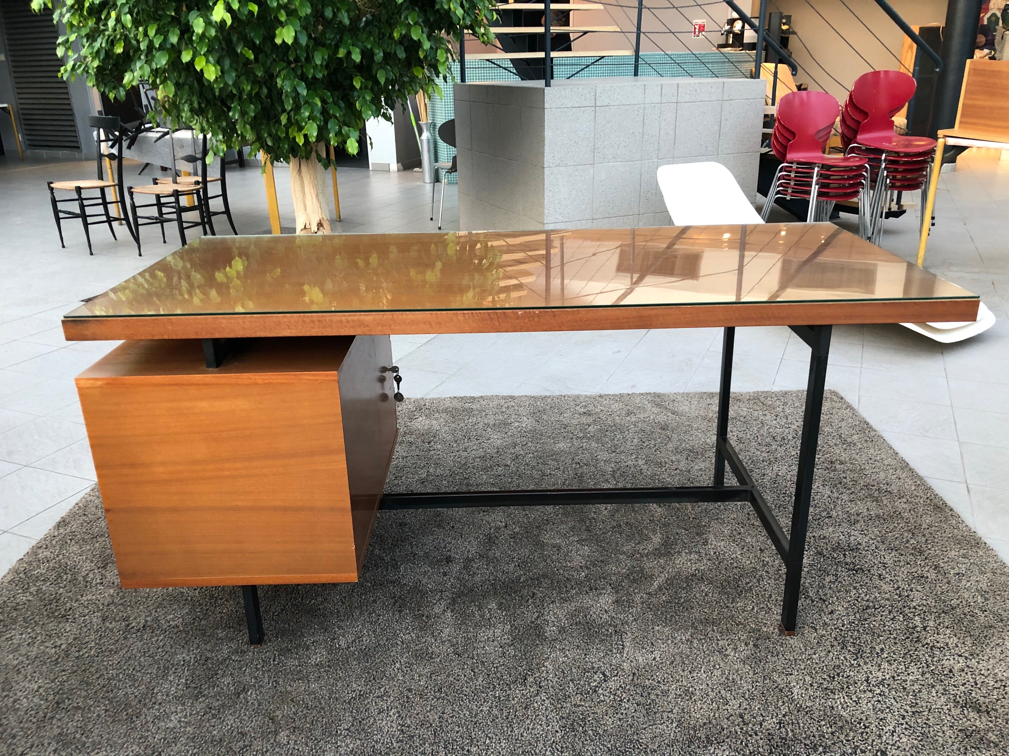 Minister's desk by Pierre Guariche for Hucher Minvielle 1960