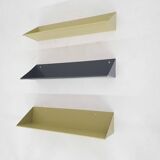 Constant Nieuwenhuijs for 't Spectrum / Asmeta, wall shelf ZT, The Netherla