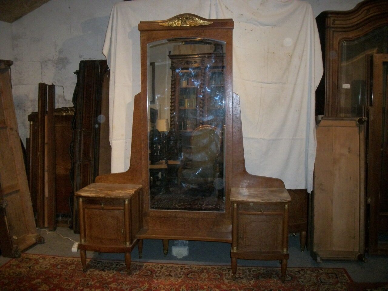 Psychedelic hairdresser