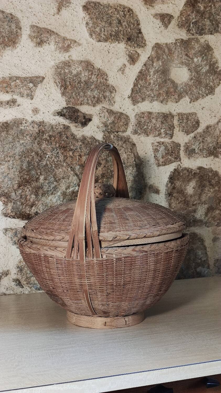 Chinese wedding basket