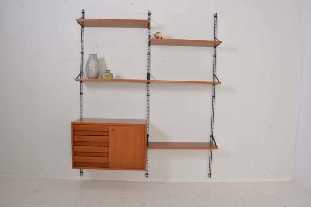 Modular Italian wall shelf, dating from the 60s