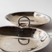 Vintage 1960s silver-plated catchall, double heart shell with ring handle.