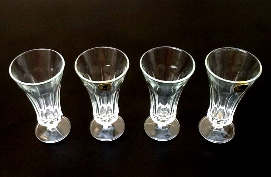 1970s 4 Champagne Flutes Clear Faceted Glass