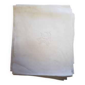 Set of 12 monogrammed linen napkins DC