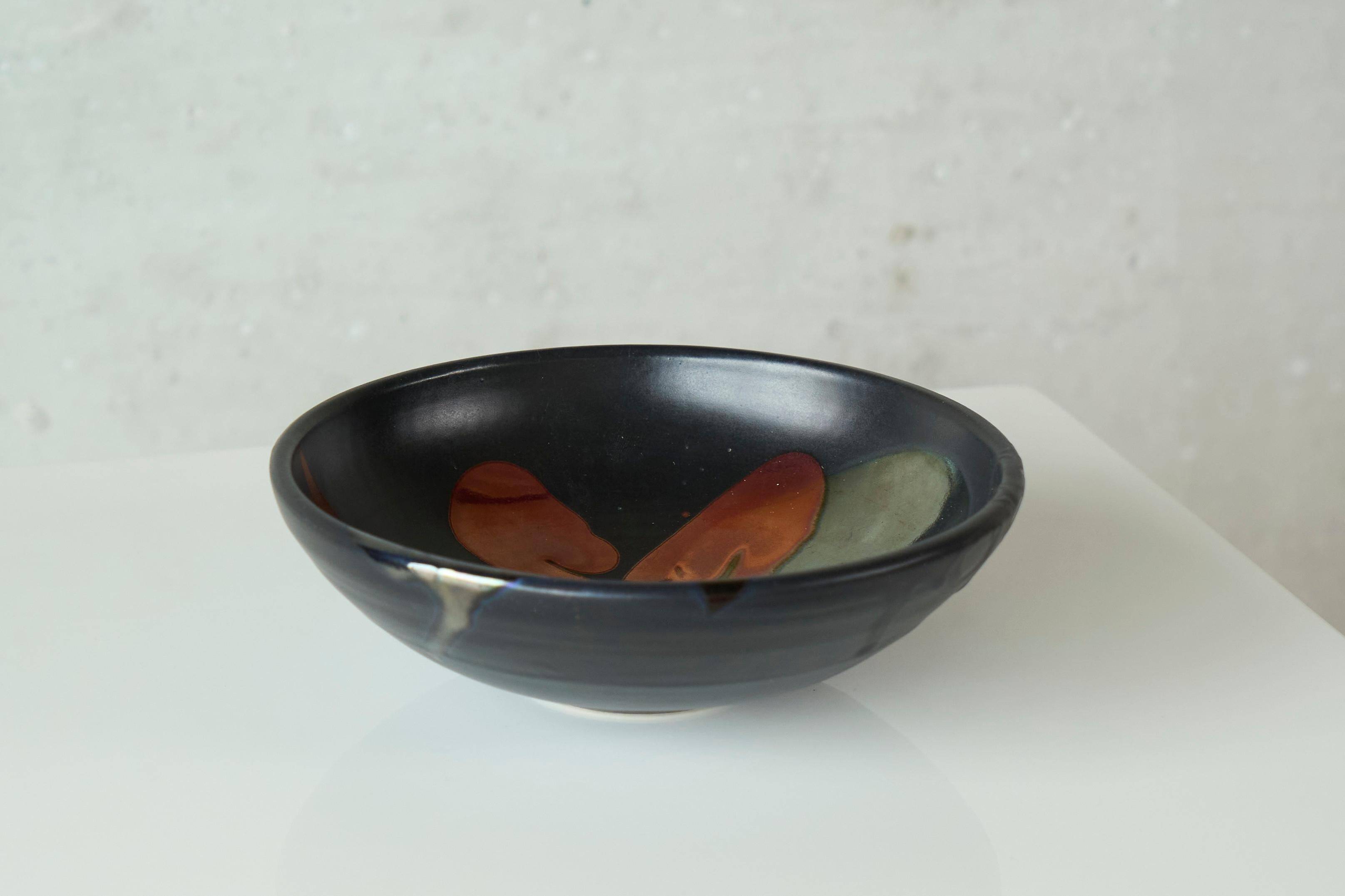 Coupe en poterie japonaise vitrifiée, ère Showa, années 1960