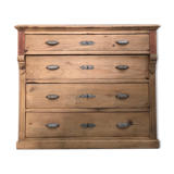Pine dresser