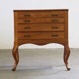 Vintage Danish 1967 4-Drawer Dresser in Oak