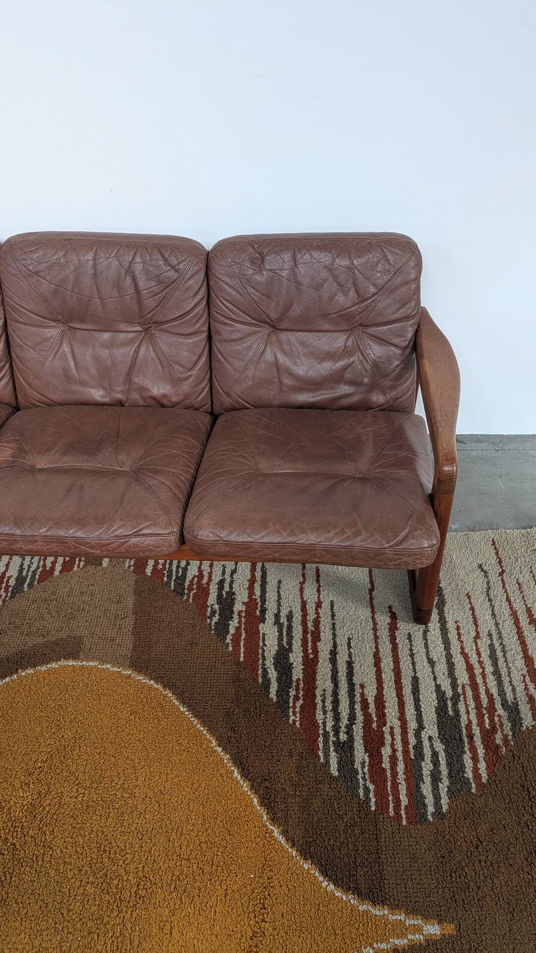Vintage Scandinavian design living room Emc furniture