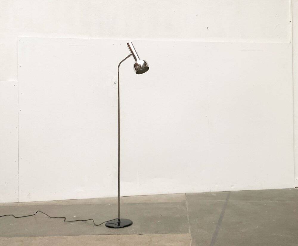 Mid-century minimalist floor lamp by the SLZ team for Swisslamps International, 1960s.