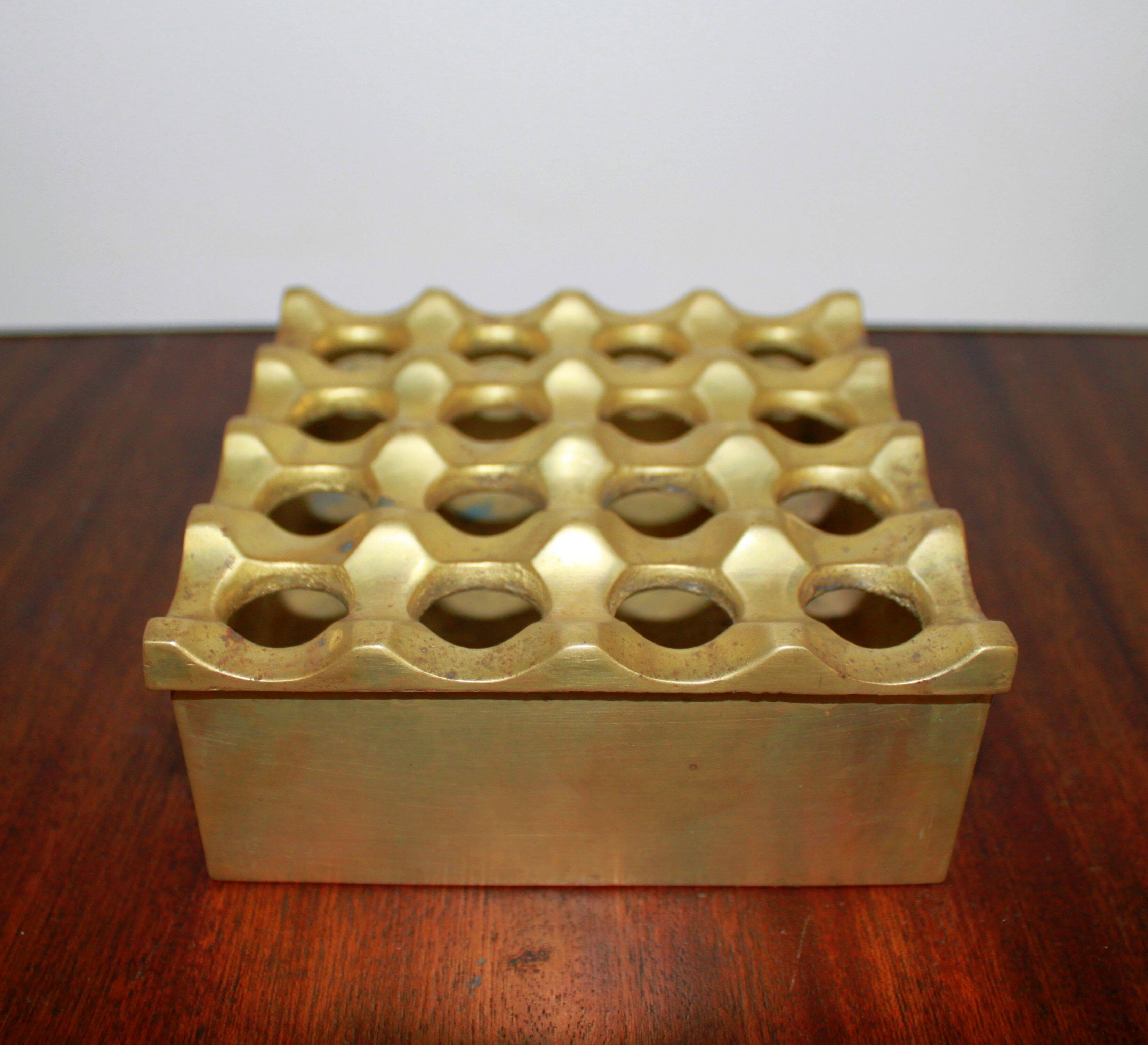 Scandinavian modernist ashtray, 1980.