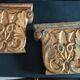 Paire d'anciennes frises en bois sculpté et doré