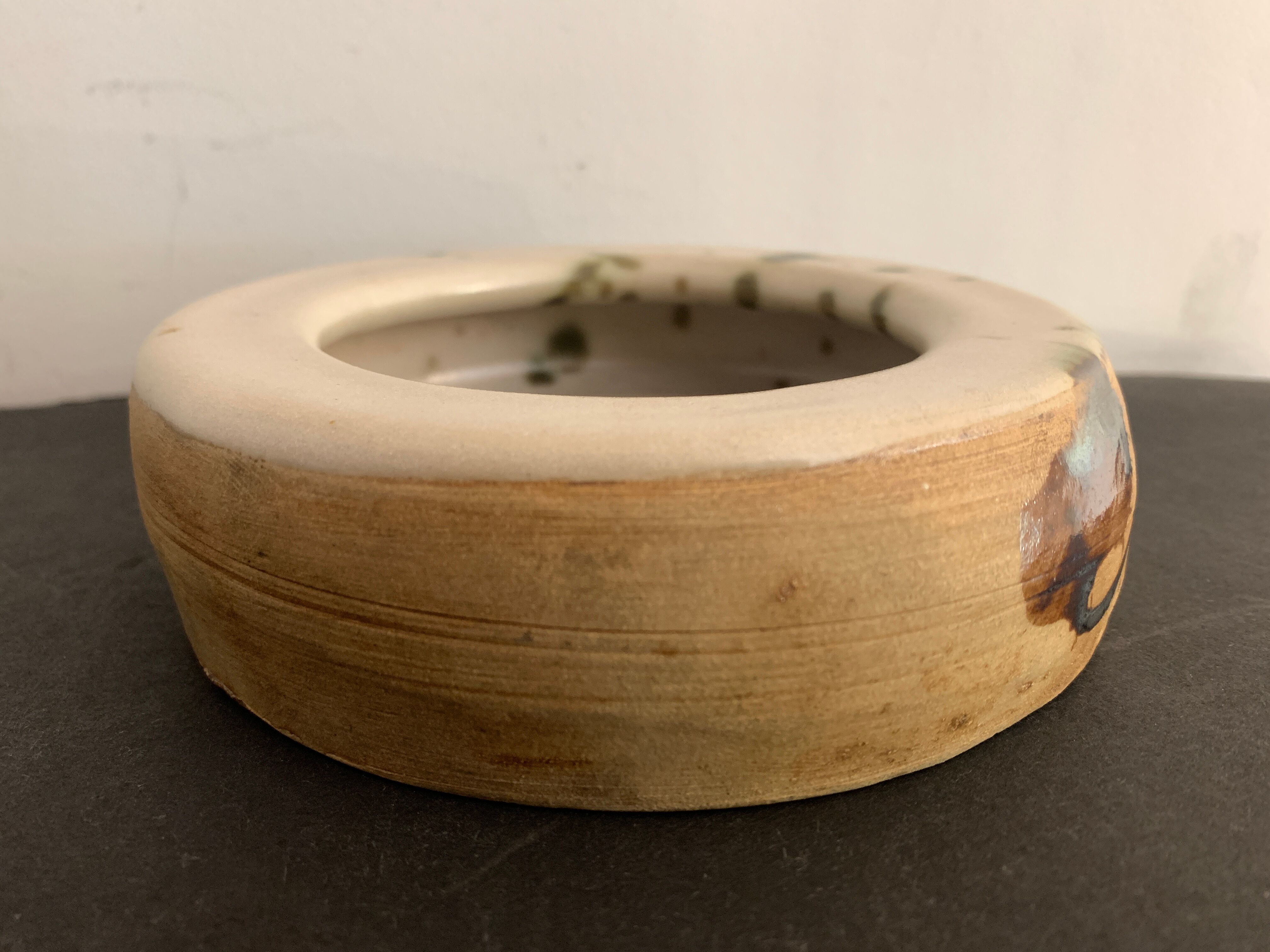 Ceramic ashtray Poterie la Colombe, 1970
