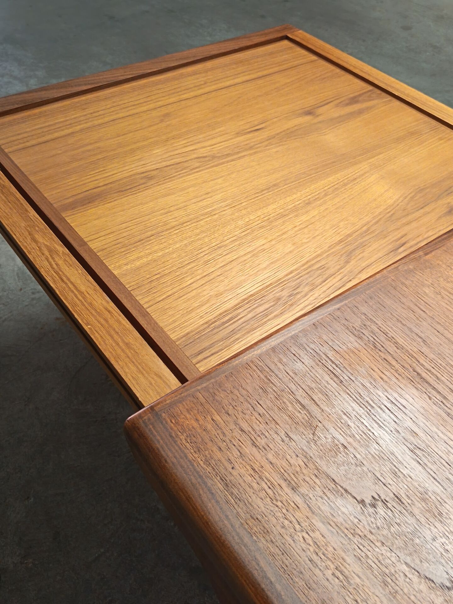 Scandinavian teak dining set – Johannes Andersen / Uldum
