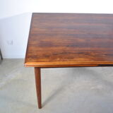 Extendable rosewood dining table year 60