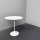 Table d'appoint Tulip par Eero Saarinen pour Knoll International, États-Unis, années 1960.