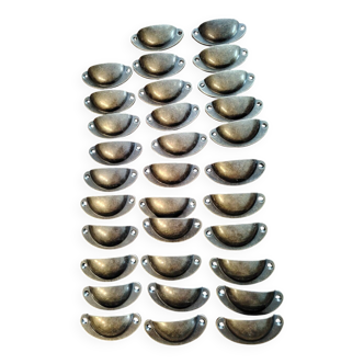 Poignées Coquille x32 - Buffet parisien indus