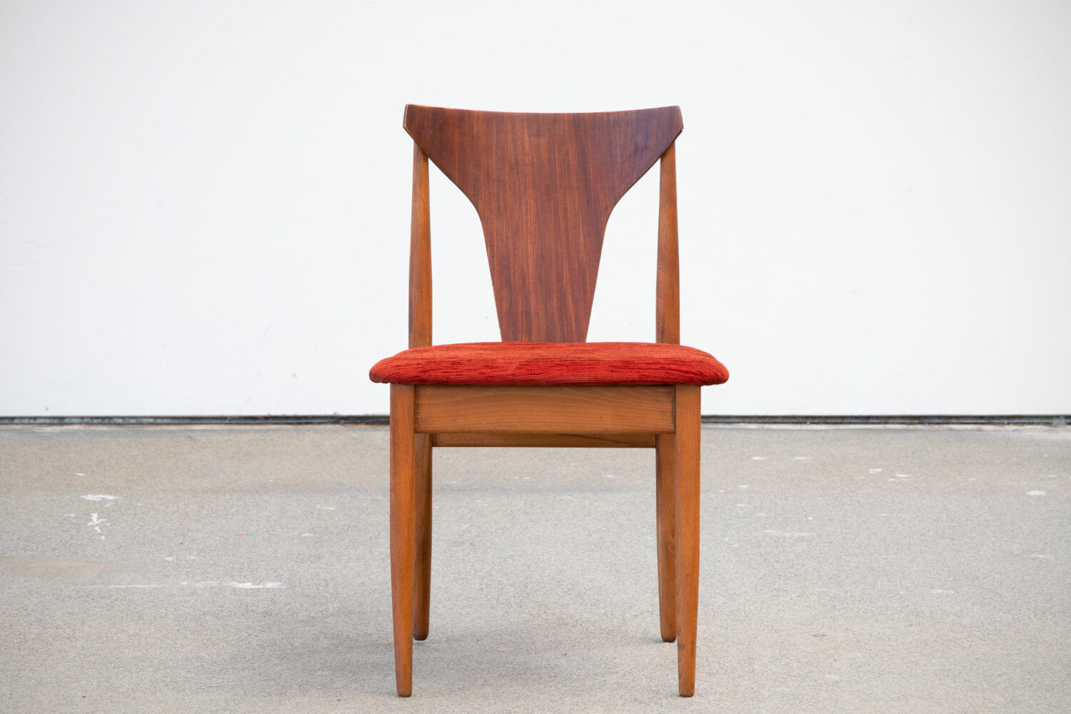 Série de 4 chaises scandinaves vintage 1960