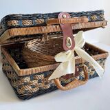 Set of 2 vintage rattan and rope baskets