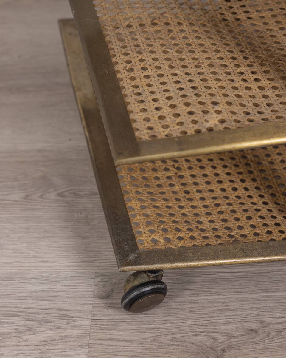 VINTAGE 1960S MAGAZINE RACK IN BRASS AND VIENNA STRAW ITALIAN DESIGN