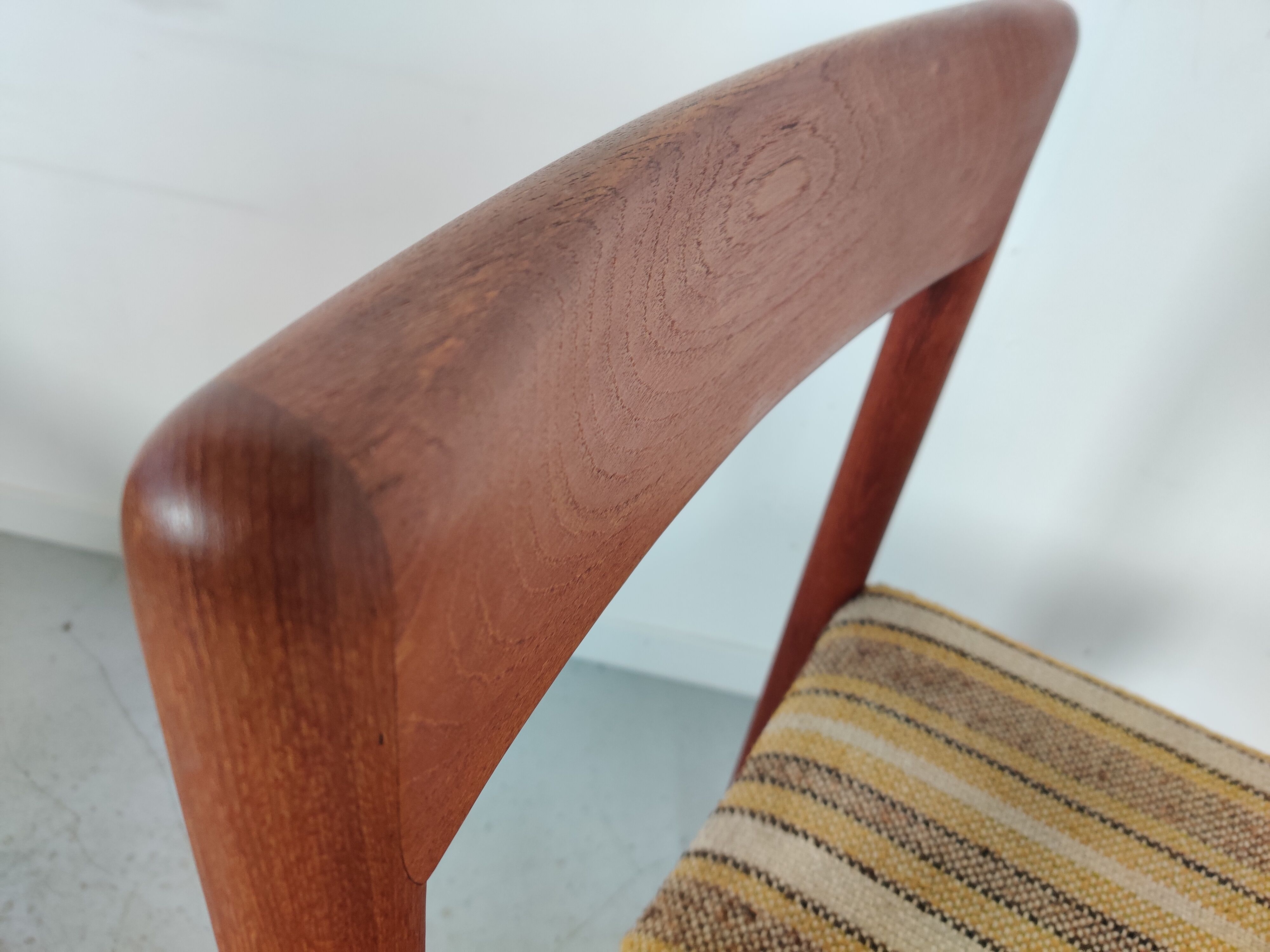 4 Scandinavian teak chairs, Denmark 60s