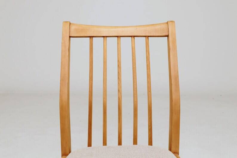 Vintage Dining Chairs Set of 4, Natural beech wood, Herringbone fabric