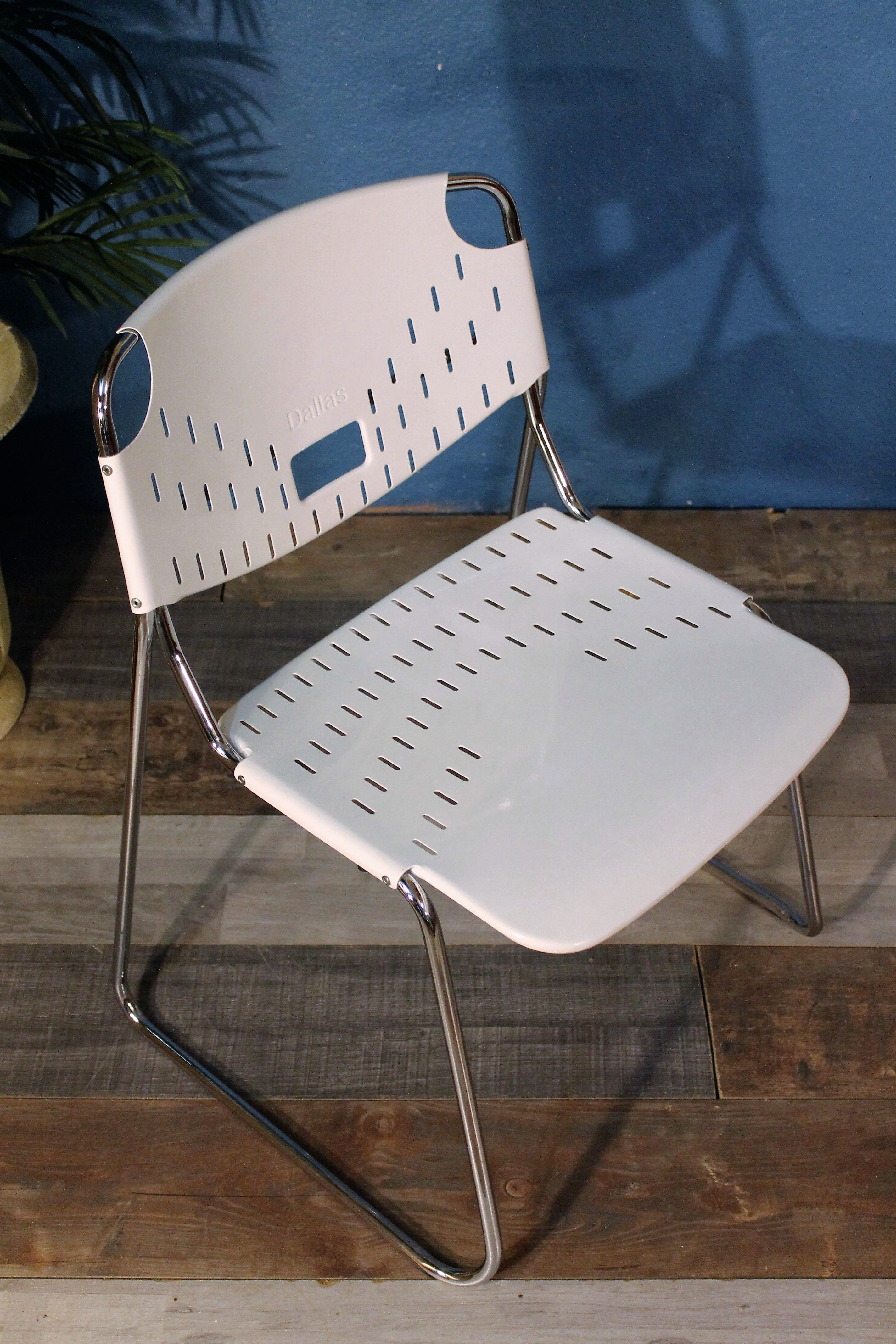 "Dallas" Favaretto Chairs 1975