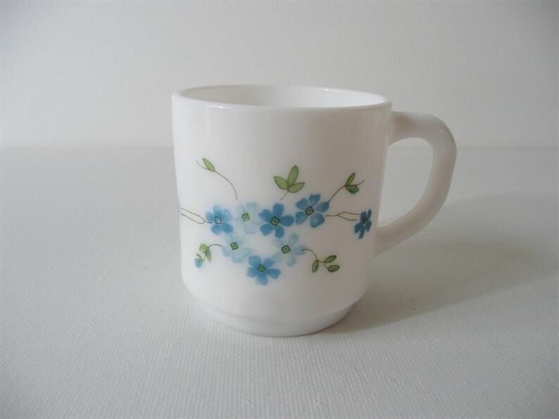 'Veronica' cup duo