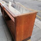Glazed store bank from the 70s.