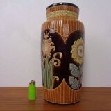 Art Nouveau pottery vase, 1920s
