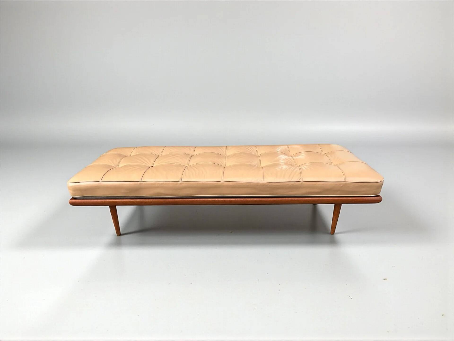 Leather daybed by Peter Hvidt for France & Son