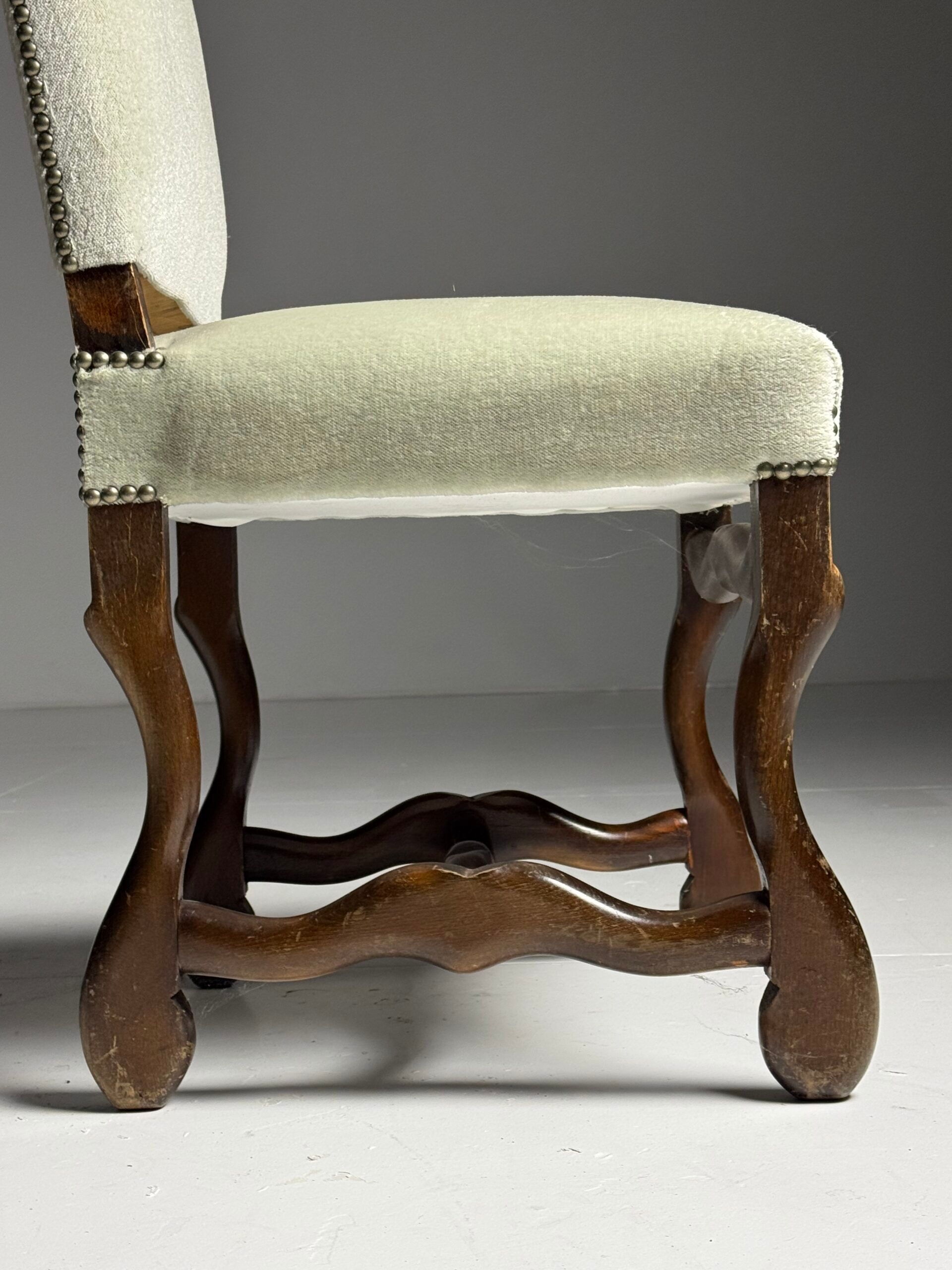 Set of 6 Os de Mouton chairs