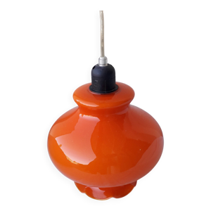 Suspension orange en