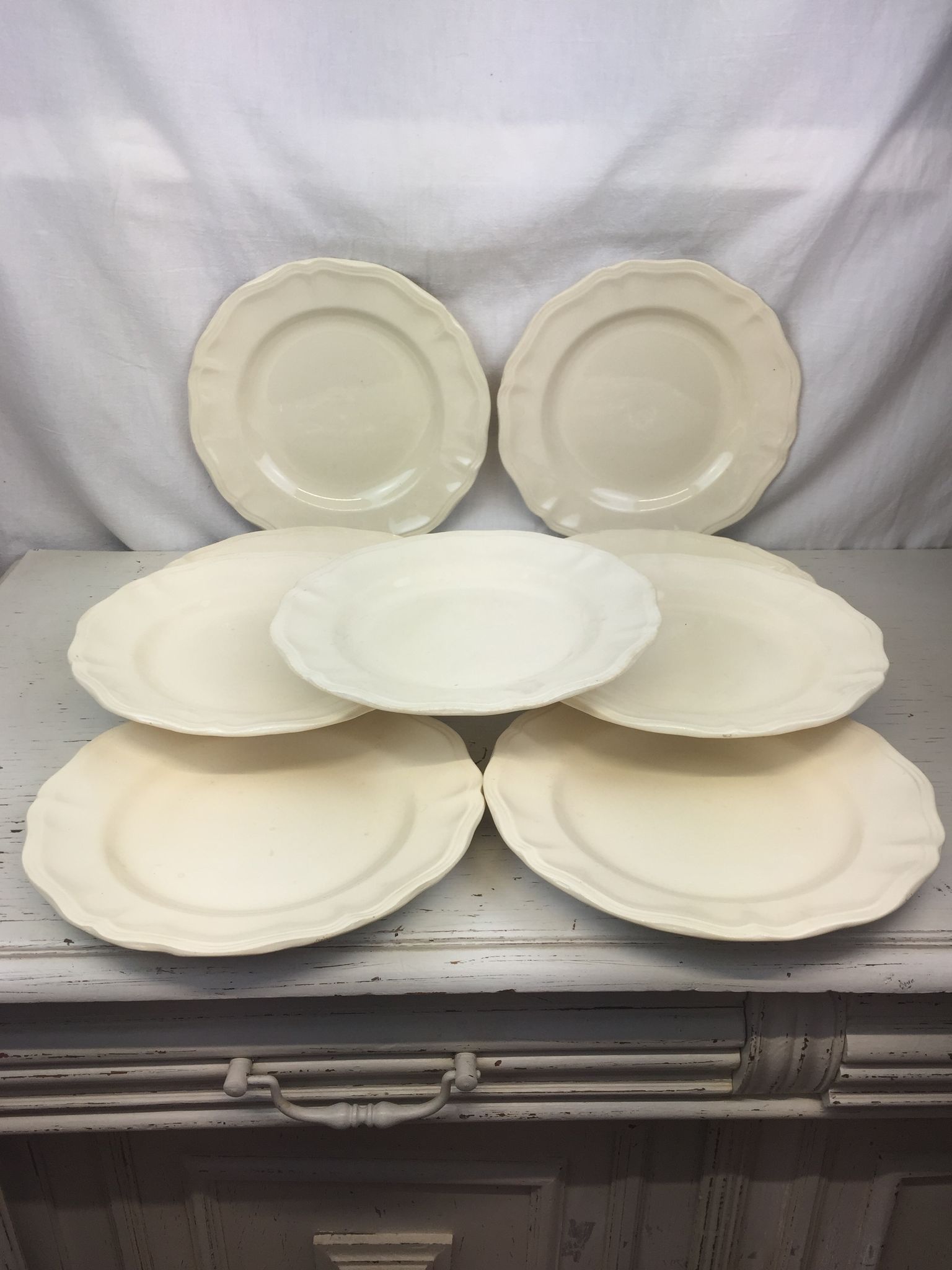 8 flat plates, color Ivory made in france Digoin Sarreguemines