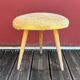 Tabouret vintage pieds compas et moumoute