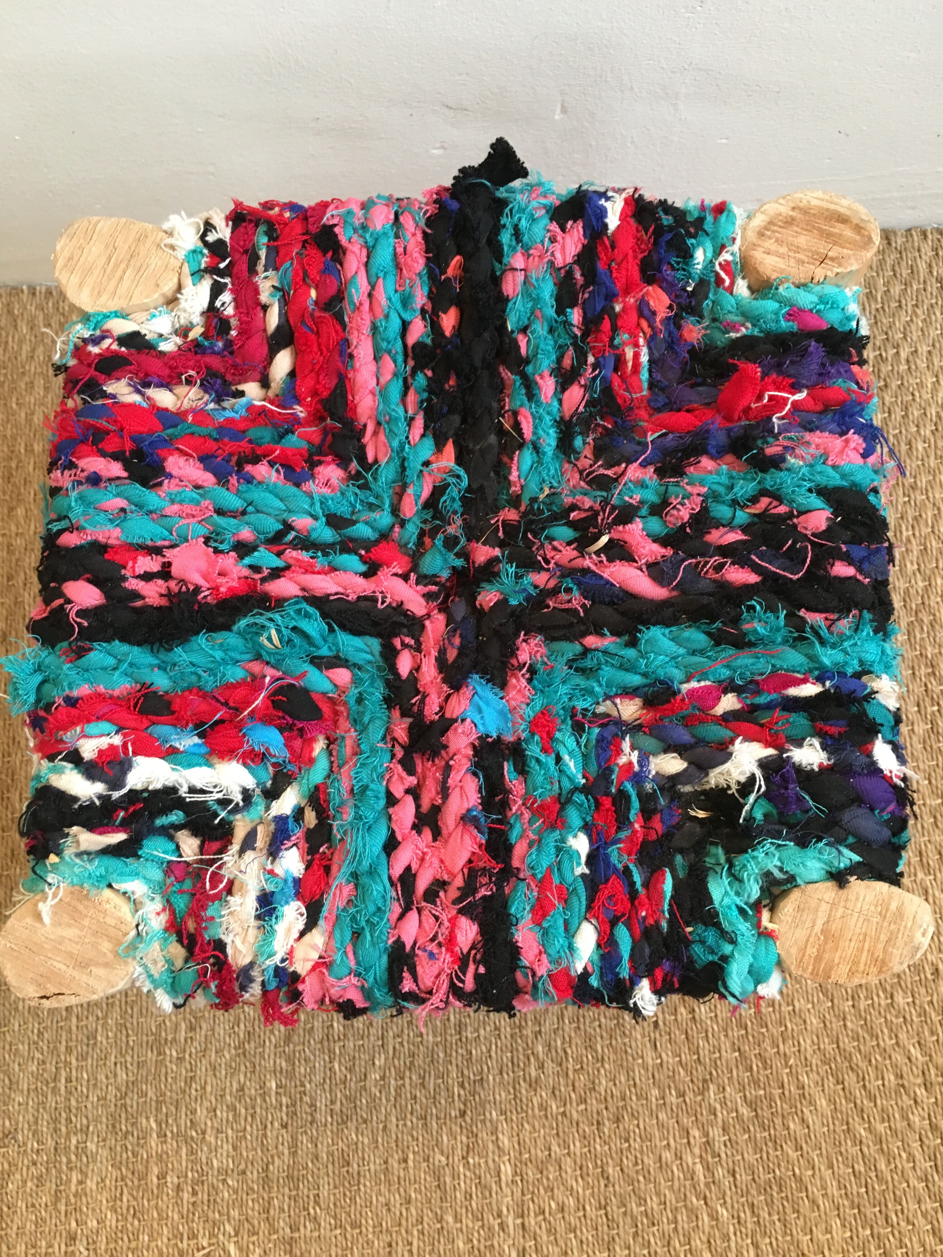 Stool Moroccan boucherouite colored