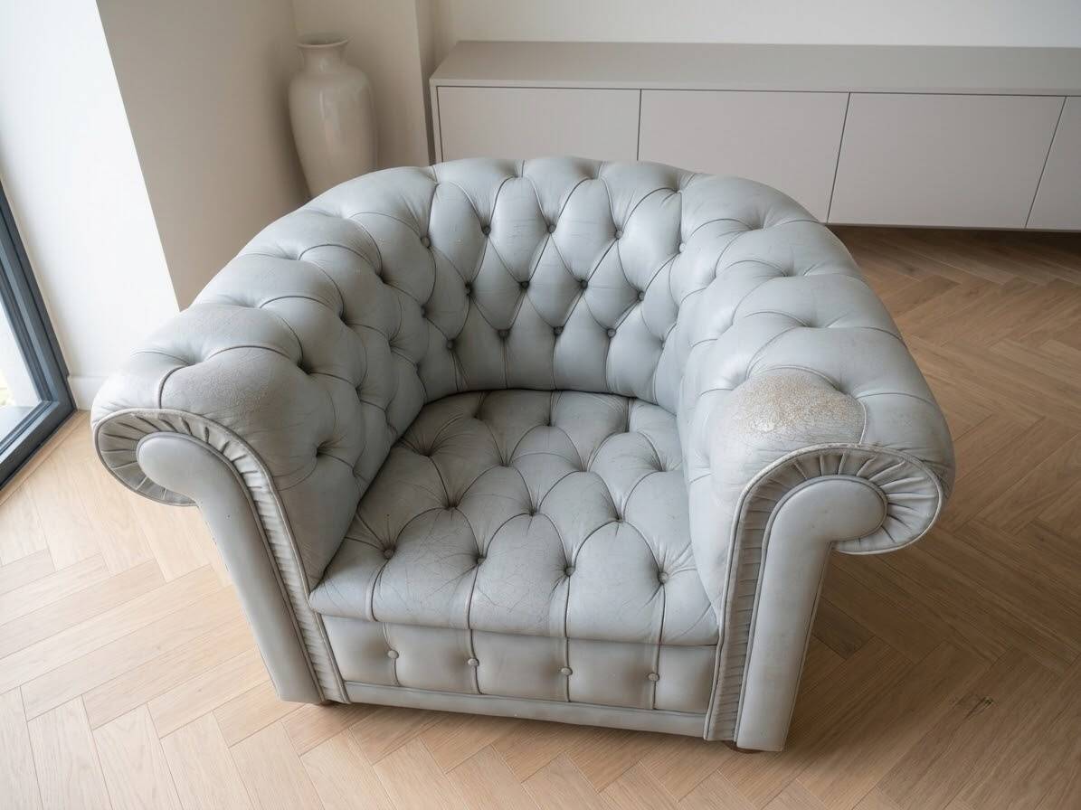 Sofa + 2 grey leather Chesterfield armchairs
