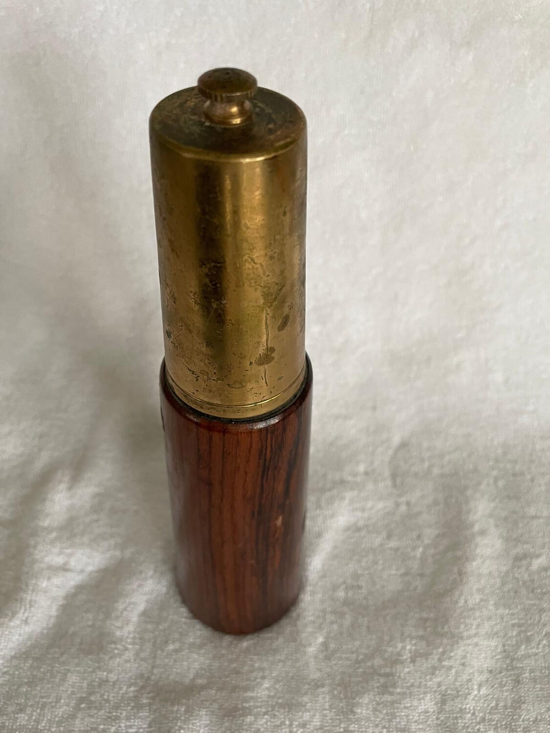 Pepper mill, Italian, vintage, in rosewood and copper.