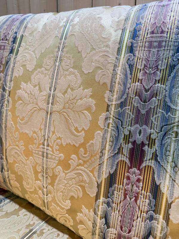 Canapé de style anglais en soie - damas