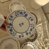 6 vintage dessert plates signed mismatched blue and white porcelain tableware - Lot E