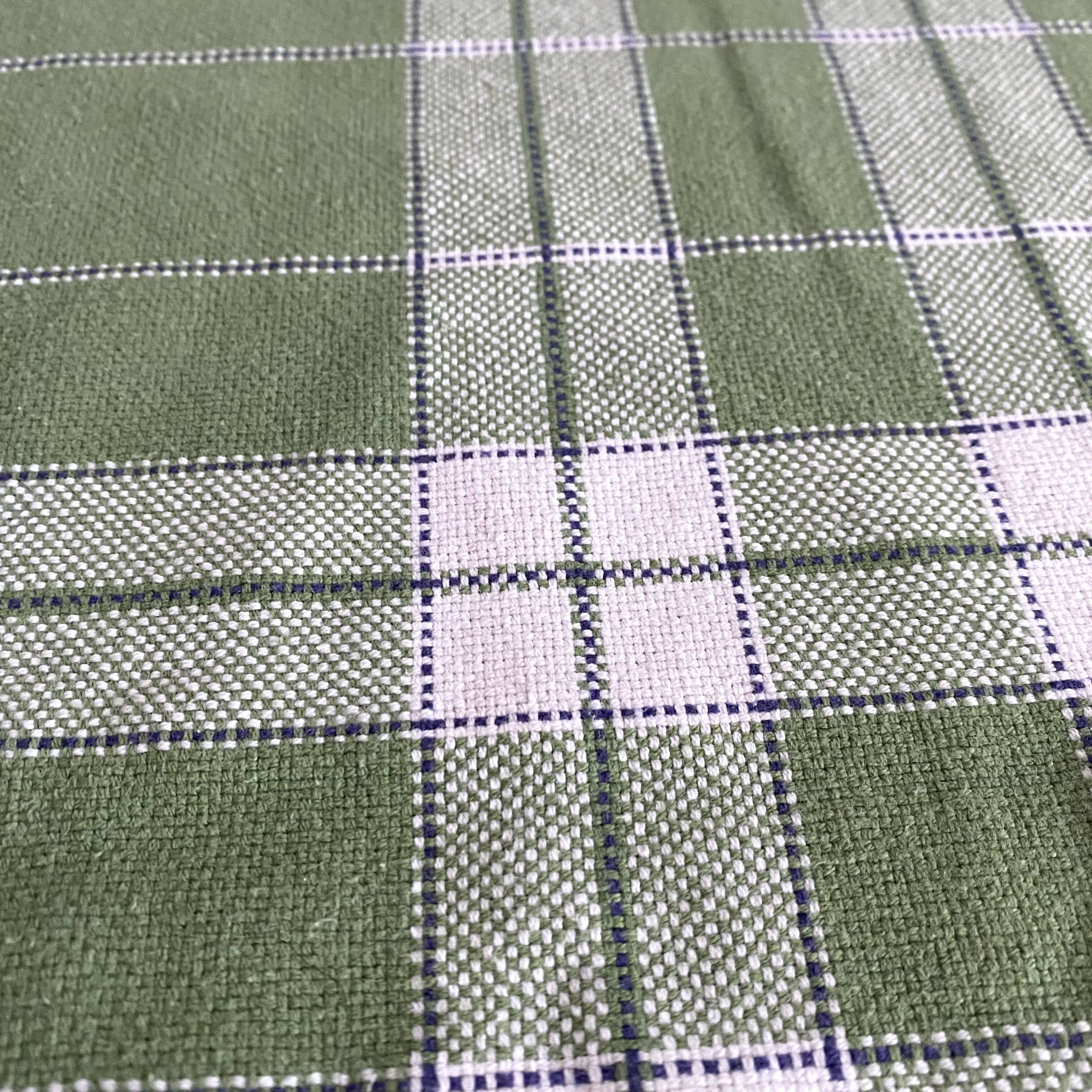 Rectangular checkered tablecloth 140X220