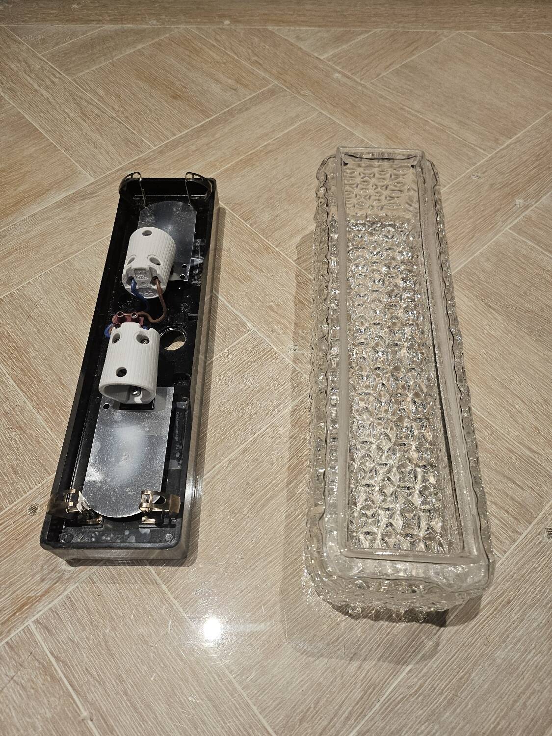 Hammered glass wall light