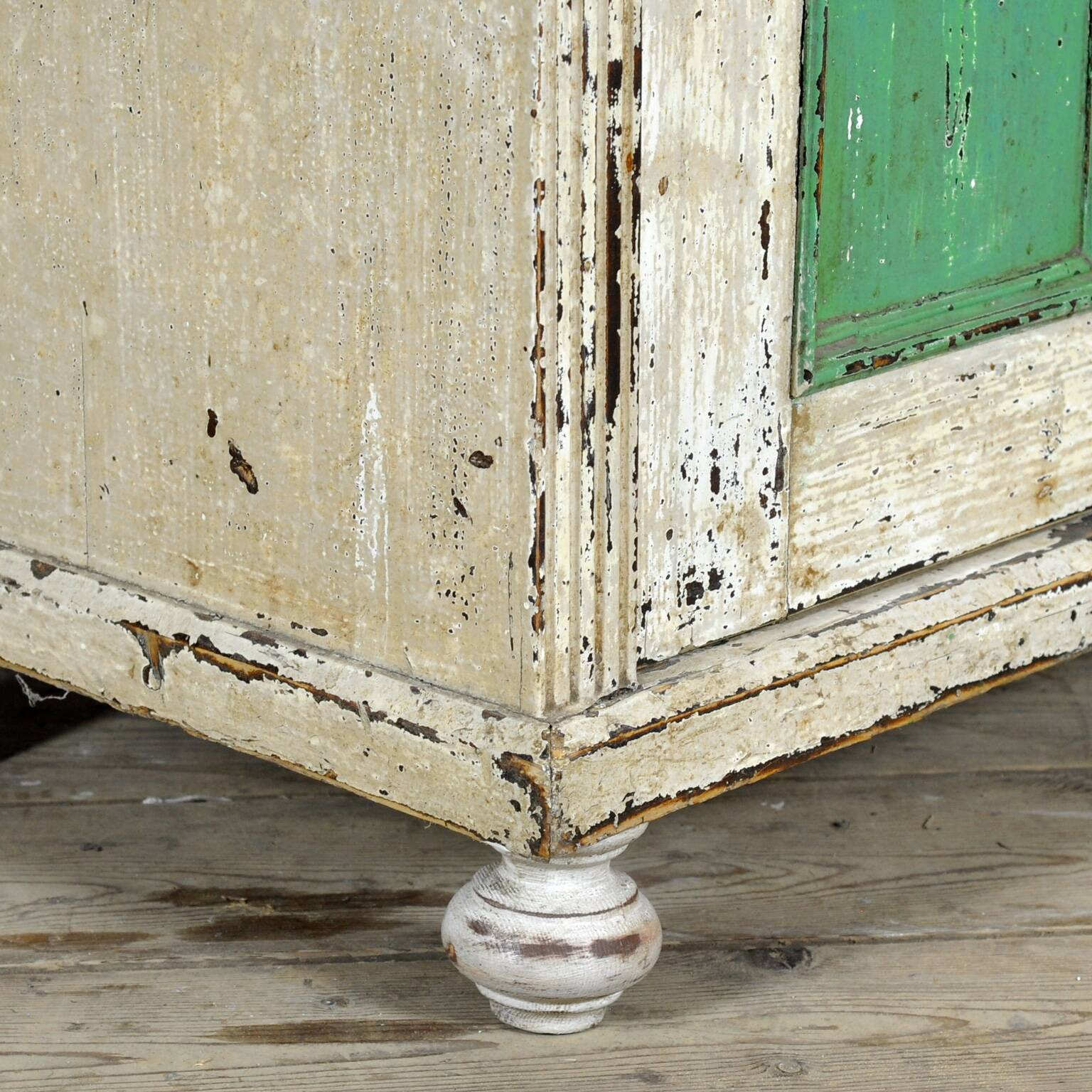 Commode en pin, années 1910