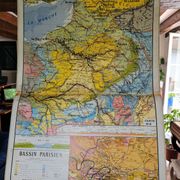 Geographical map of the natural regions of France.