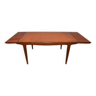 Extendable teak table - 60's